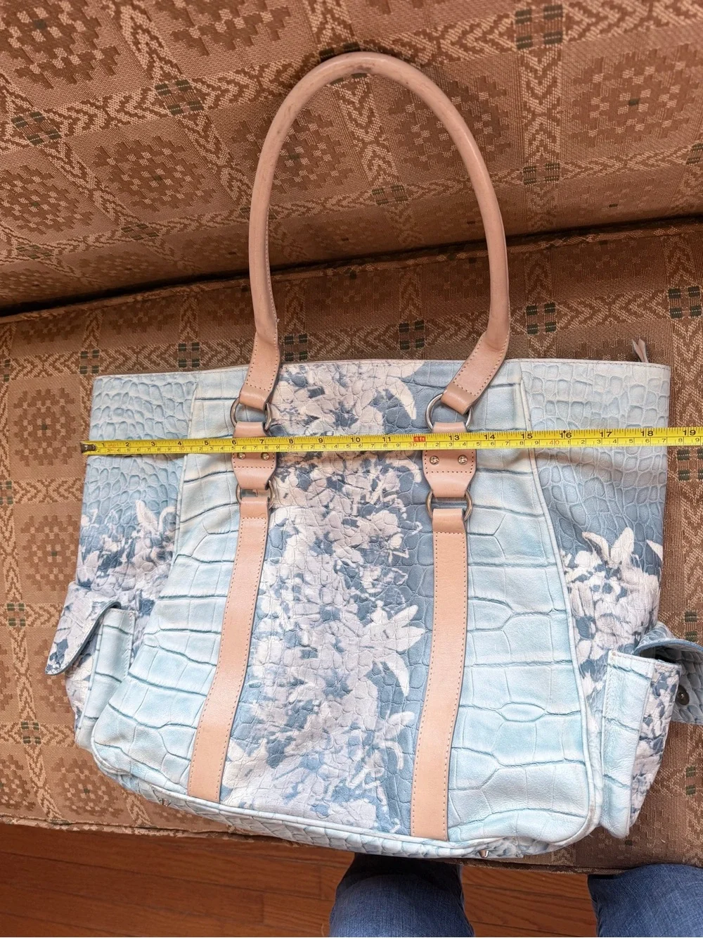 Gorgeous Christian label  Italian designer leather blue bag
